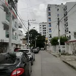 Hermoso Apartaestudio, privado, acogedor, super aseado, excelente ubicación!