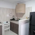 Hermoso Apartaestudio, privado, acogedor, super aseado, excelente ubicación!