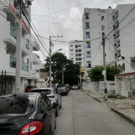 Hermoso Apartaestudio, Privado, Acogedor, Super Aseado, Excelente Ubicación! Apartamento